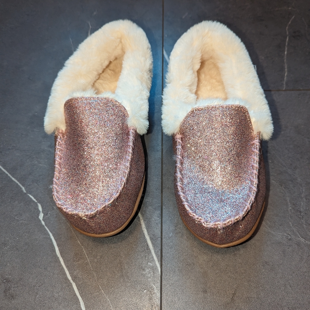 GLITTER MOCCASIN SLIPPERS
